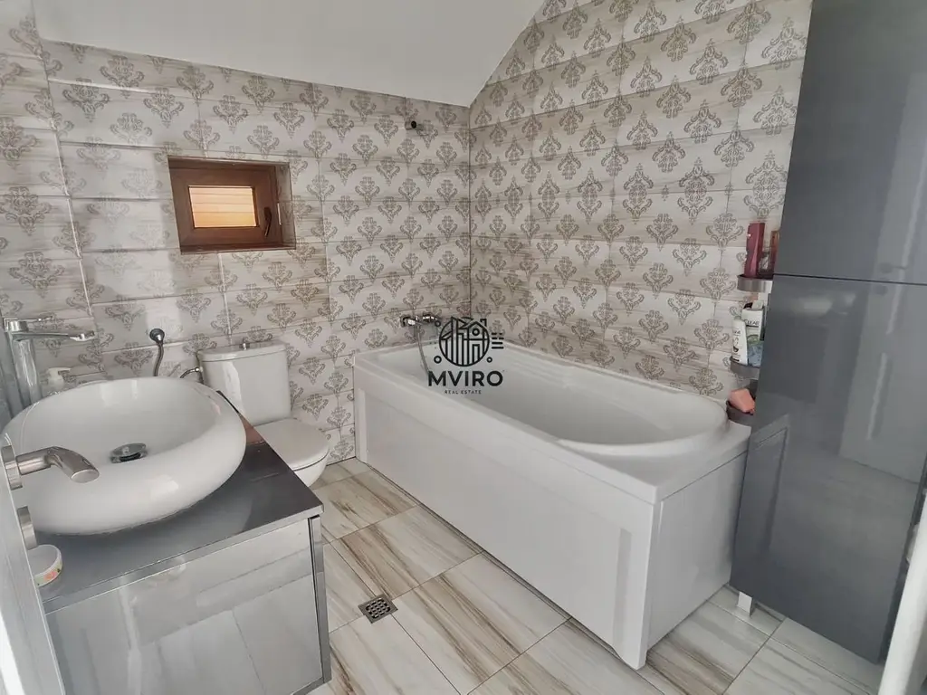 Vilă Modernă și Spațioasă în Comuna Berceni – 185.000€