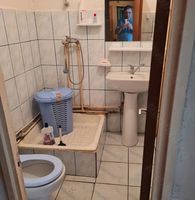 apartament de vanzare 4 camre Bucuresti Sos Stefan cel Mare