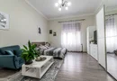 Apartament ultracentral cu 4 camere decomandat, etaj intermediar