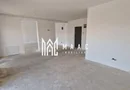 Spatiu Comercial I Parcare I 4 Vitrine I Doamna Stanca