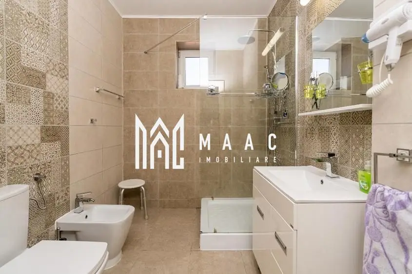 Casă 5 camere | Bul.Vasile Milea , Sibiu | 200 mp, curte