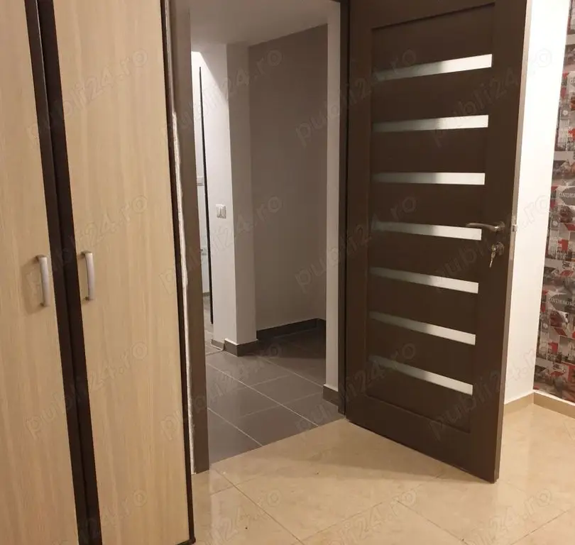 brasadas.com vinde apartament 4 camere Copou.
