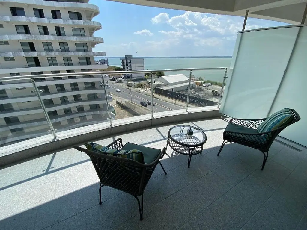 Oferta promo! 2 Cam 90 mp  Casa del Mar Mamaia Nord zona cluburi ,langa plaja