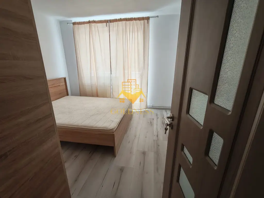3 camere open space, Zona Centrală, Horea, UBB