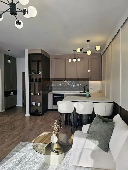 Apartament 2 camere, etaj intermediar, terasa, garaj, Eroilor