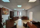 Birou, central, Ady Endre Oradea, 40 mp. 390 E neg. Comision 0